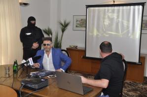 [VIDEO] Rutkowski: Nie ma przestępstwa doskonałego. 10 tysięcy euro nagrody za wskazane zleceniodawcy nękania przedsiębiorcy i podpalenia lokalu Street Burger & Pizza w Mielnie