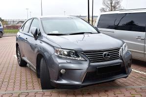 Poszukiwany Lexus odnaleziony na granicy w Terespolu. Pojazd chcieli wywieźć na Białoruś