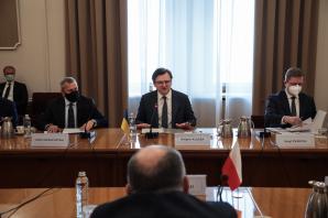 Minister spraw zagranicznych RP, profesor Zbigniew Rau, złożył dziś roboczą wizytę w Kijowie