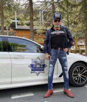 [VIDEO] Kto przebił opony i podpalił auto w Żywcu? Rutkowski wkracza do akcji!