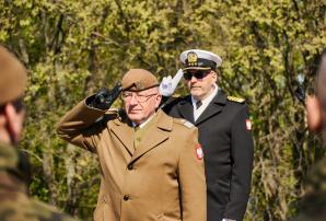 Orkiestra Reprezentacyjna WOT na Westerplatte.