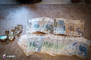 [VIDEO] Zamiast na Cypr trafili w ręce policjantów CBŚP