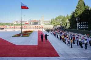 [VIDEO] Rozmowy polityczne Prezydenta RP w Pekinie