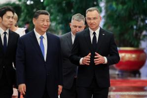 [VIDEO] Rozmowy polityczne Prezydenta RP w Pekinie