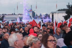 [VIDEO] Westerplatte - Nigdy więcej samotności i słabości!