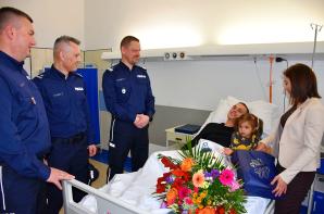 [VIDEO] Policjanci wypełniają słowa roty ślubowania, a życie ludzkie ma dla nich największą wartość