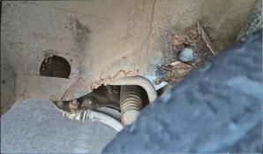 [VIDEO] Kto popełnił przestępstwa? Diagnosta czy może kierowca zardzewiałego busa przy bierności policji i inspektorów ITD?