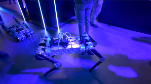 [VIDEO] Grupa WB bije rekordy przychodów. Polskie technologie podbijają rynki zbrojeniowe USA, Ameryki Południowej, Azji, Afryki