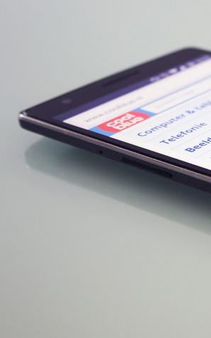Tylko 5 proc. zakupów odzieży Polacy dokonują w sklepach internetowych. W krajach rozwiniętych stanowią one 30–40 proc.