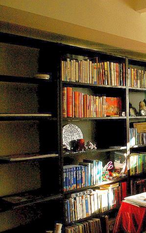 Polacy rodzice dbają o ekonomiczną przyszłość swoich dzieci. Dla ponad połowy celem jest zapewnienie im mieszkania