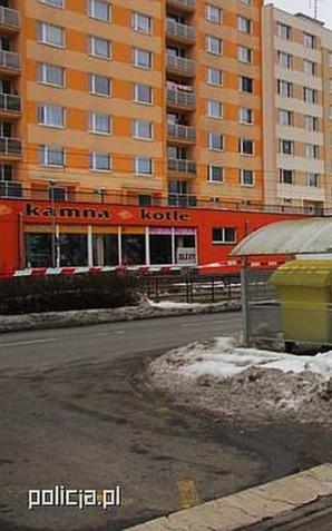 Czescy policjanci proszą o pomoc w ustaleniu okoliczności śmierci noworodka, którego ciało znaleziono w kontenerze na śmieci