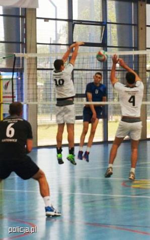 Śląscy policjanci kolejny raz najlepszymi siatkarzami!