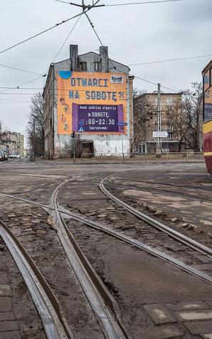 Nowe torowisko, jezdnia, chodniki, wyniesione przystanki oraz parking. Łódź buduje ul. Wojska Polskiego