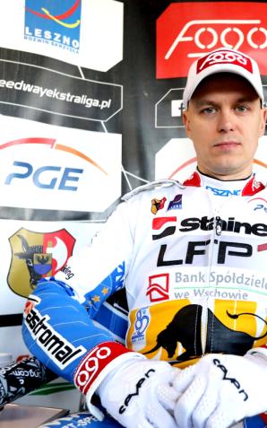 [VIDEO] Sezon motocyklowy w pełni. O rozsądek na drodze, w spocie komendy wojewódzkiej policji w lublinie, apeluje żużlowiec Jarosław Hampel