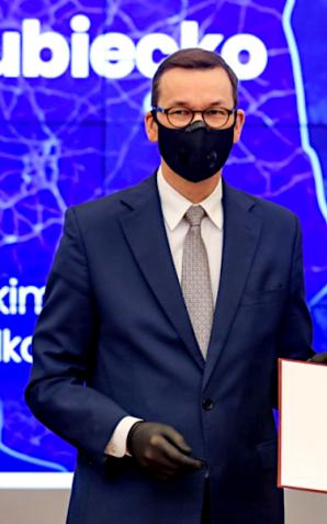 [VIDEO] 10 nowych miast na mapie Polski. Premier M. Morawiecki: To akt sprawiedliwości dziejowej