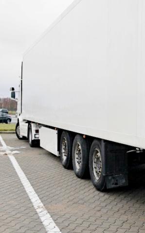 Zatrzymana naczepa na przejściu w Grzechotkach. Kierowcą - 57-letni obywatel Macedonii