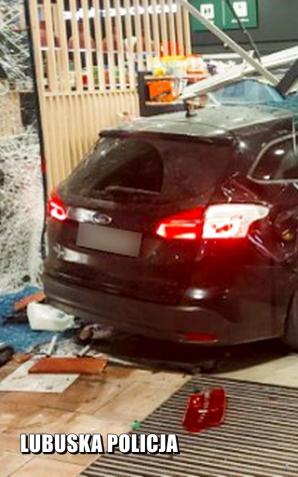 [VIDEO] STARANOWAŁ SKLEP NA STACJI PALIW I OMAL NIE POZABIJAŁ LUDZI!