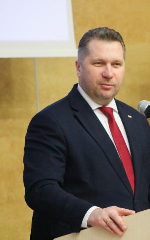 [VIDEO] Łagodzenie skutków pandemii wśród grup wysokiego ryzyka – projekt badawczy wspierany przez MEiN