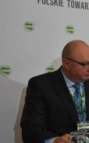 Współpraca Ministerstwa Sportu i Turystyki z Polskim Towarzystwem Turystyczno-Krajoznawczym