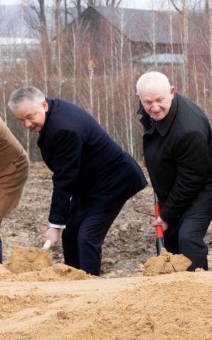 Kolejne inwestycje poprawiające bezpieczeństwo na drogach i na kolei