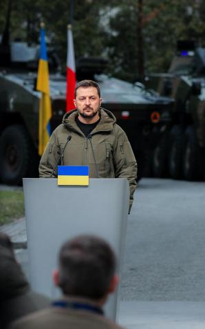 [VIDEO] Oficjalne spotkanie premiera Mateusza Morawieckiego z prezydentem Ukrainy Wołodymyrem Zełenskim