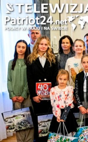 [VIDEO] Dla Ciebie zginął żołnierz, strażak, policjant A DLA MNIE TATA: Otwarcie wystawy pod patronatem Marszałka Sejmu