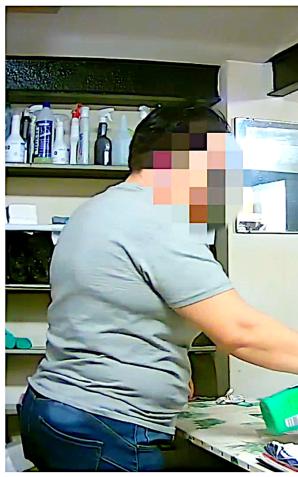 [VIDEO] Dolewała koleżance z pracy żrące chemikalia do herbaty