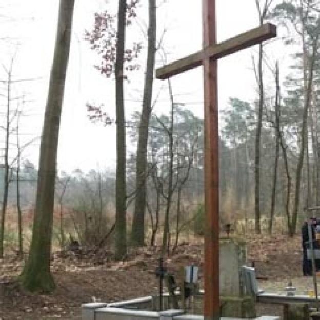 Dziś Pogrzeb Stu Straconych