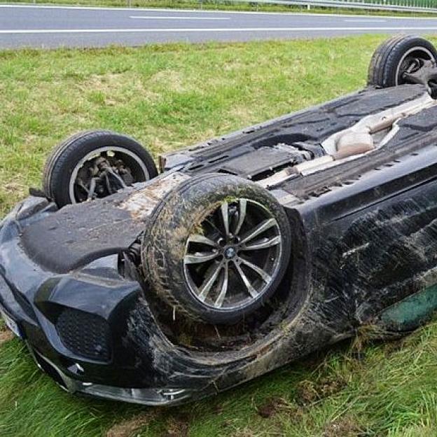 Litwinka dachowała skradzionym BMW 