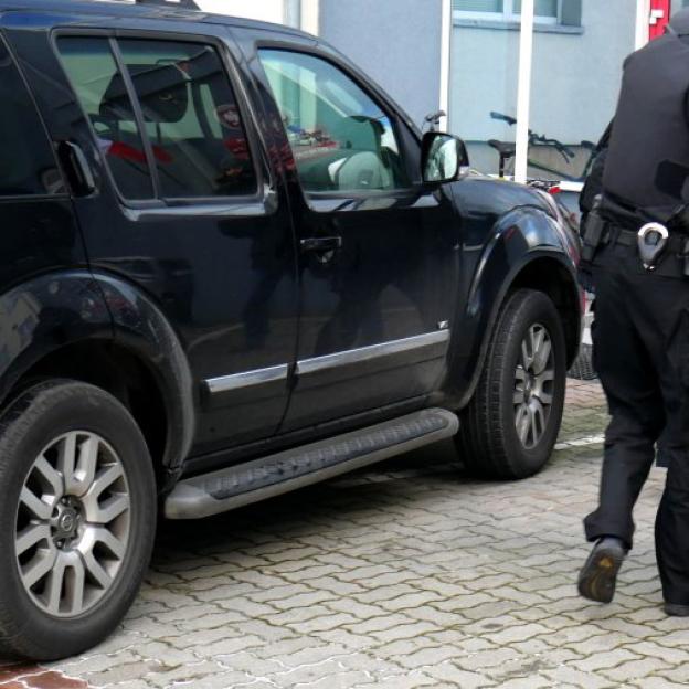 Fikcyjne faktury VAT na 160 mln. Zatrzymani biznesmeni z Wólki Kosowskiej 11.06.2018