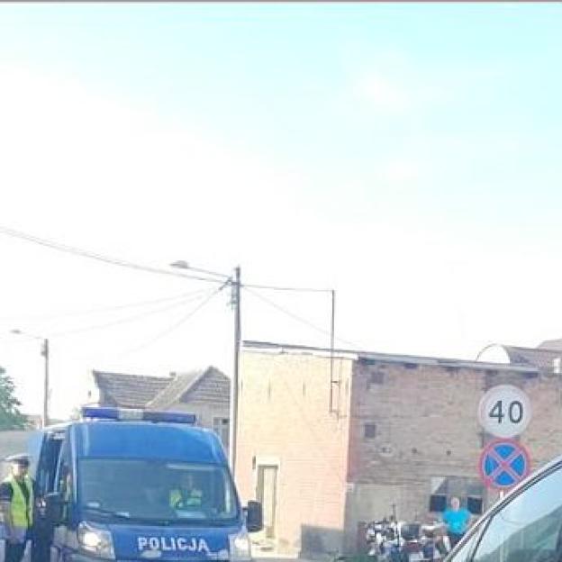 [VIDEO] Pijany kierowca zatrzymany po policyjnym pościgu motocyklowym!