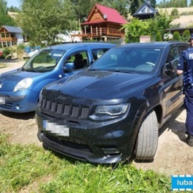 Policjanci odzyskali samochód warty pół miliona złotych skradziony z terenu Niemiec. 