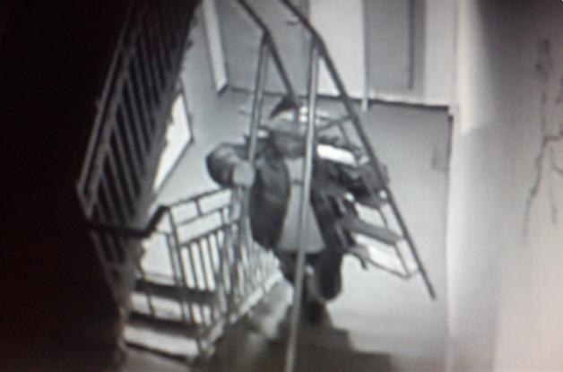 [VIDEO] HIT! Kamera monitoringu nagrała złodzieja, którą ukradł! 