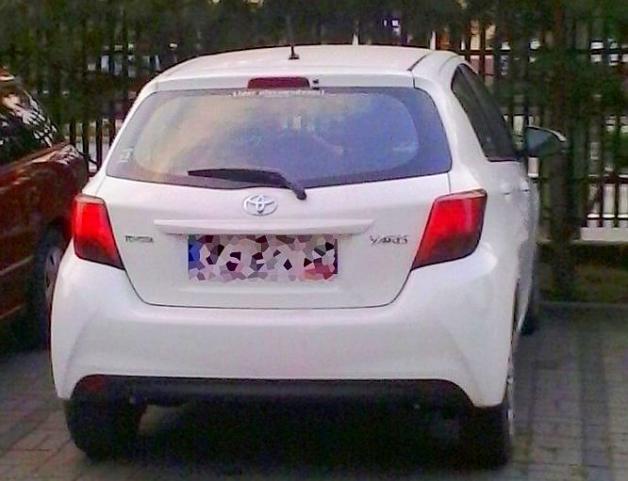 Radom: Ukradli tożsamość i wyłudzali samochody z wypożyczalni! 