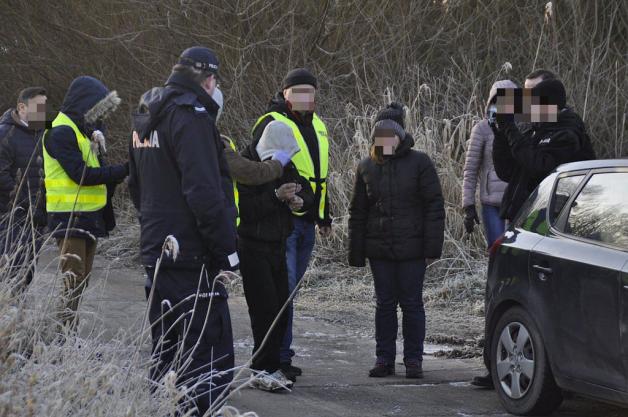 [VIDEO] Tajemnicze morderstwo kobiety rozwiązane! Wizja lokalna z udziałem zabójcy