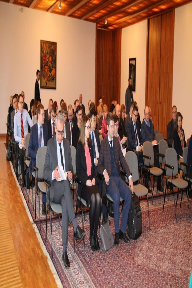 Konferencja: Bliski wschód – wyzwania i perspektywy rozwoju sytuacji w Ambasadzie RP