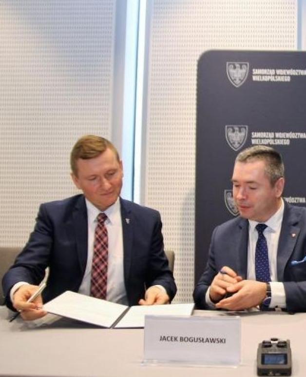 Samorząd Województwa Wielkopolskiego skutecznie wspiera sport. Milionowe umowy podpisane!