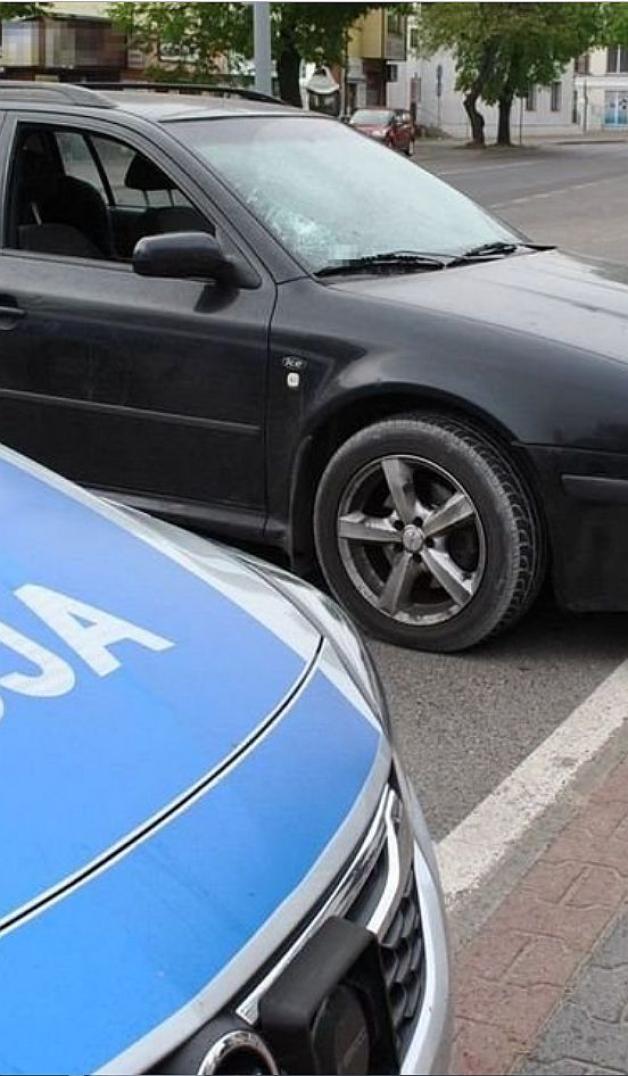 O krok od tragedii. Rzucił butelką w wyprzedzane auto