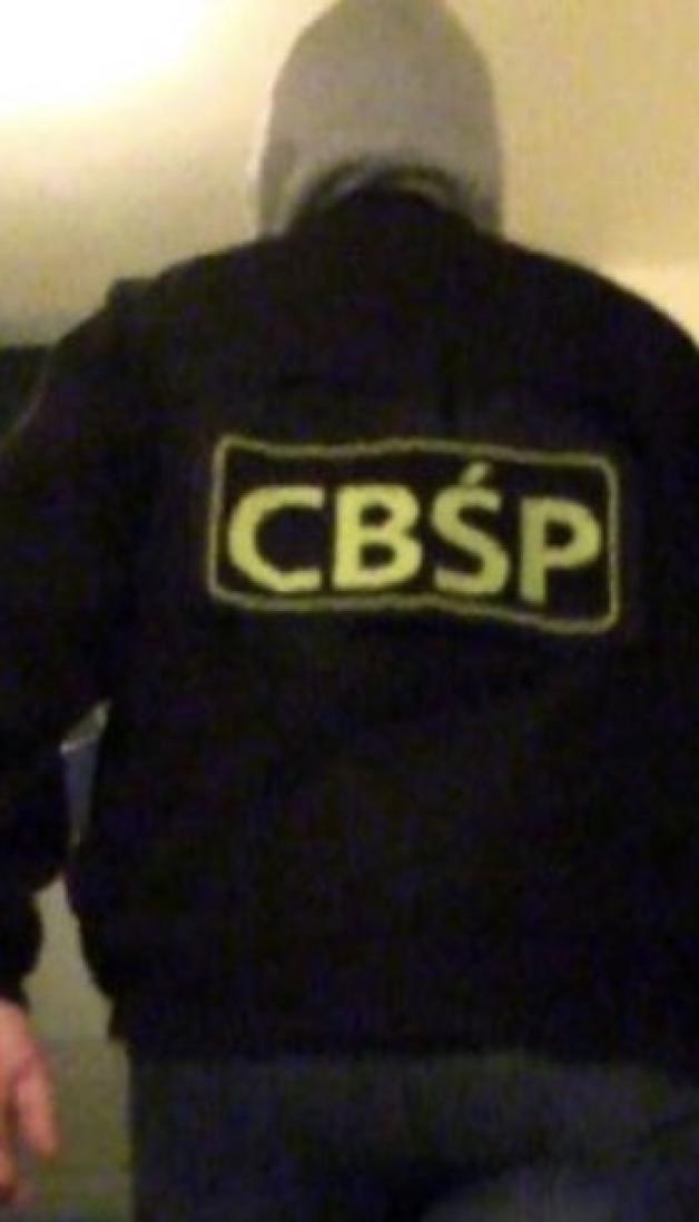 Członkowie grupy mogli wyłudzić z UE nawet 80 mln zł. 43 osoby podejrzane