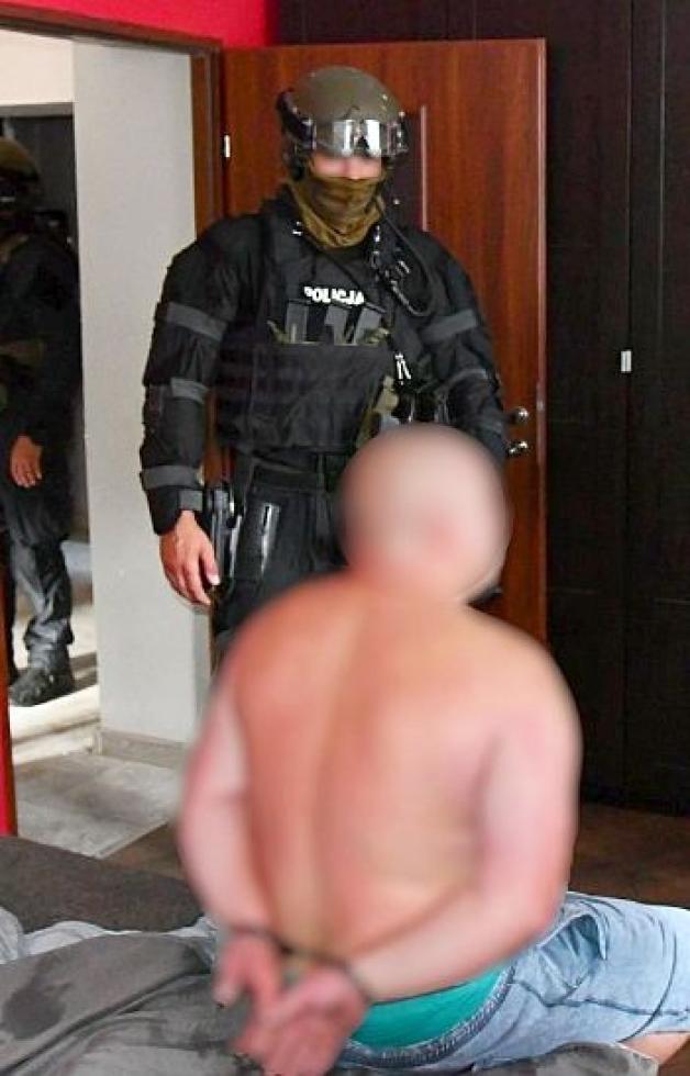 [VIDEO] Zabójcy Łukasza Porwolika za kratami! Sprawę jego zaginięcia nagłośnił 10 dni temu Krzysztof Rutkowski! Mordercy mieli broń i materiały wybuchowe!