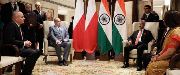 Minister Zbigniew Rau rozpoczął wizytę w Indiach