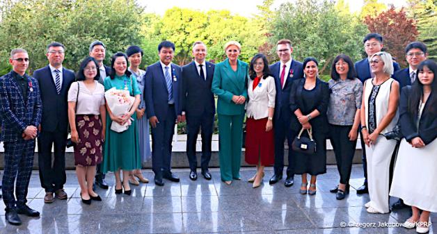 [VIDEO] Pekin. Odznaczenia za zasługi dla współpracy polsko–chińskiej